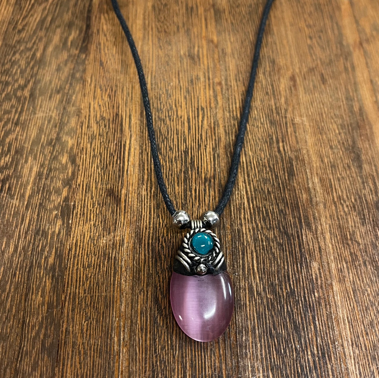 Stone Necklaces | Oval Stone with Turquoise Stone Pendant