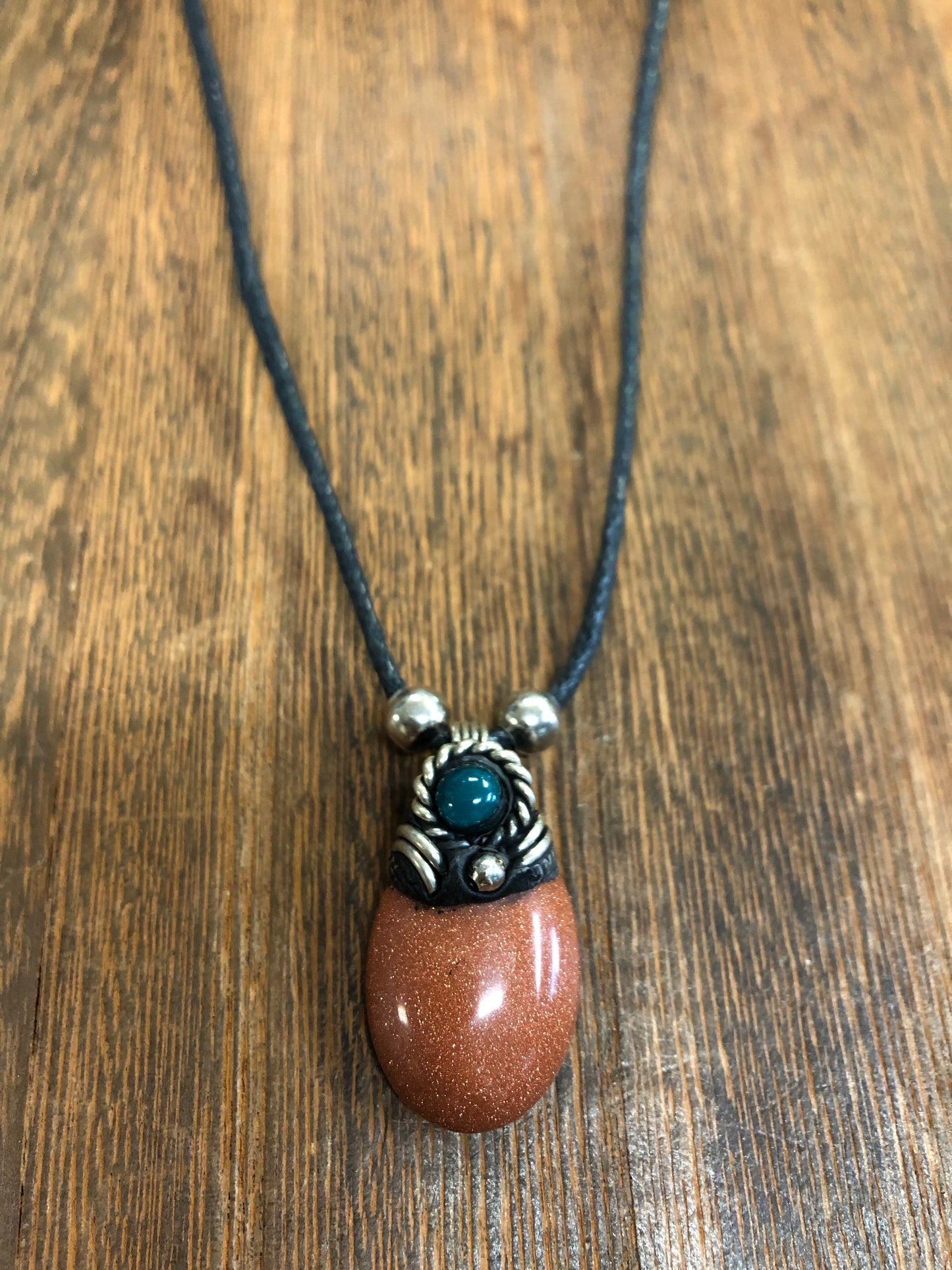 Stone Necklaces | Oval Stone with Turquoise Stone Pendant