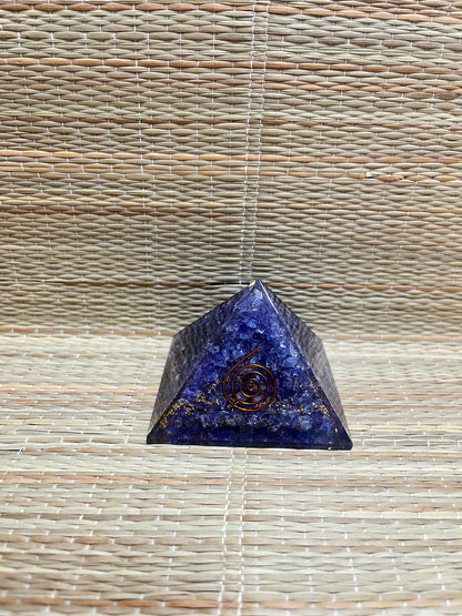 Stones | Orgonite Pyramid