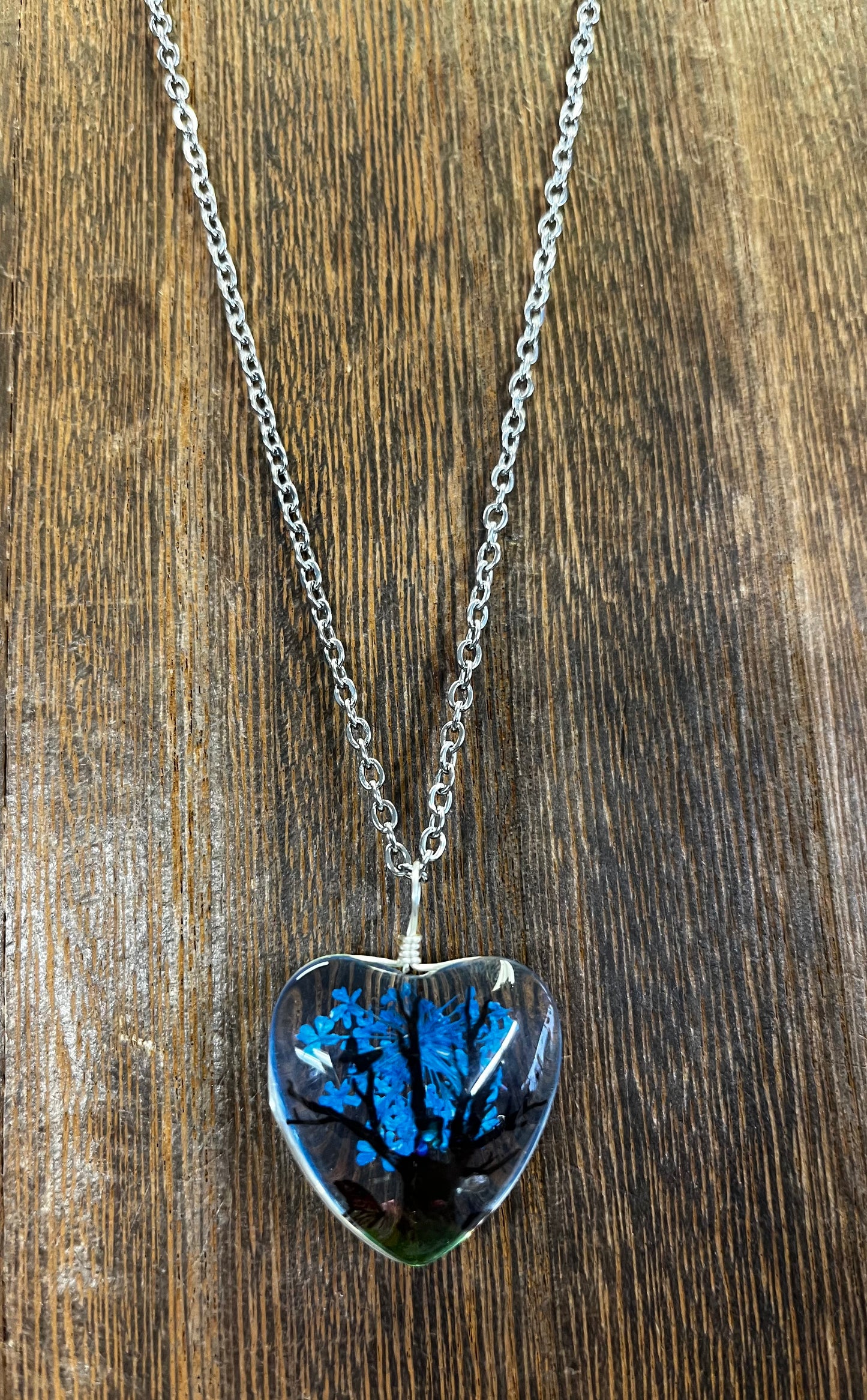 Necklaces |  Heart Shape Resin Dried Flowers Pendant