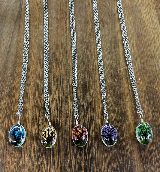Necklaces |  Oval Shape Resin Dried Flowers Pendant