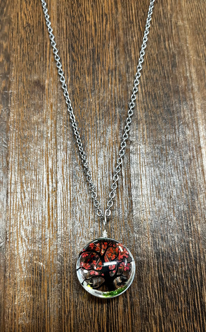 Necklaces |  Circle Shape Resin Dried Flowers Pendant